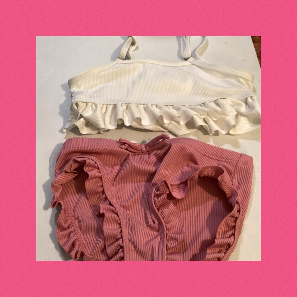Little girls two piece swimsuit. 9